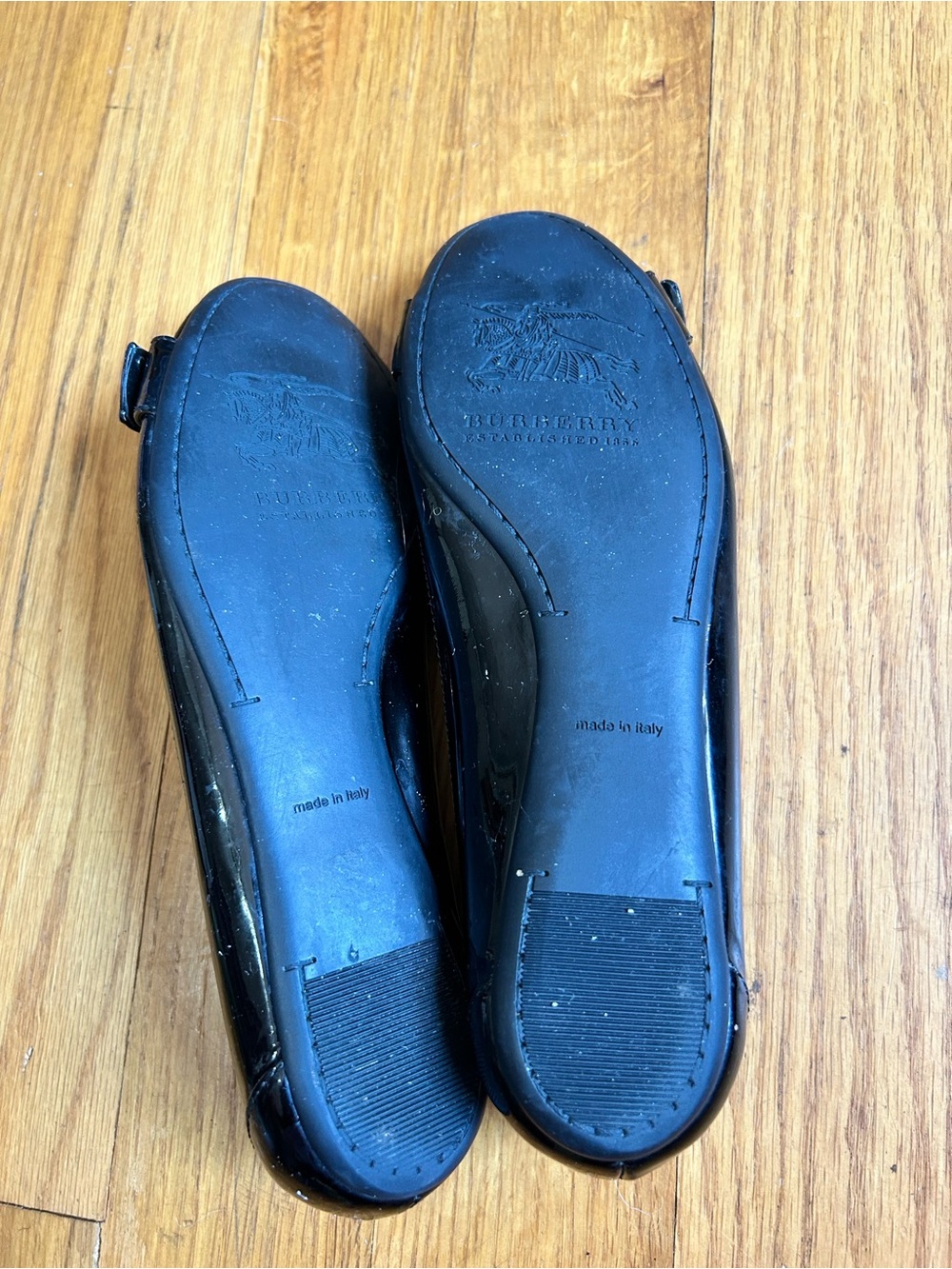 Burberry Black Patent Leather Ballet Flats Nova Check Bow Buckle Sz 8.5 Glossy - Picture 8 of 12